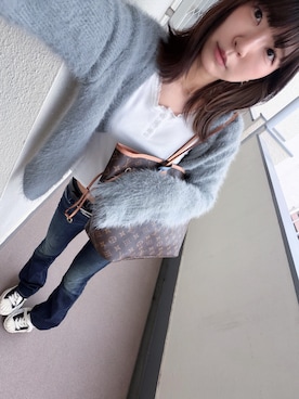 「DIESEL（ディーゼル）のアイテム（ベルト）」を使った、⊿mey さん（レディース・169cm）の秋コーディネート