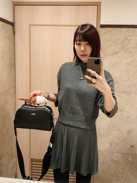 「アイテム（アクセサリー）」を使った、⊿mey さん（レディース・169cm）の秋コーディネート