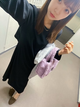 「blackdia ocean（ブラックダイヤオーシャン）のblackdia ocean ステンレスイニシャルネックレス（ネックレス）」を使った、⊿mey さん（レディース・169cm）の秋コーディネート