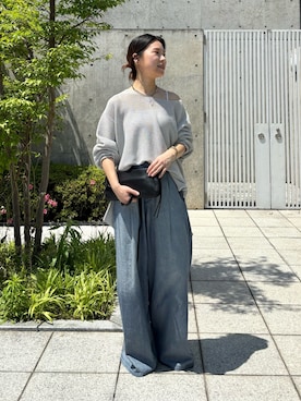 「GALLARDAGALANTE（ガリャルダガランテ）の【夏でも快適】シアーデニムパンツ（その他パンツ、ブルー系）」を使った、SERIさん（レディース・156cm）の春コーディネート