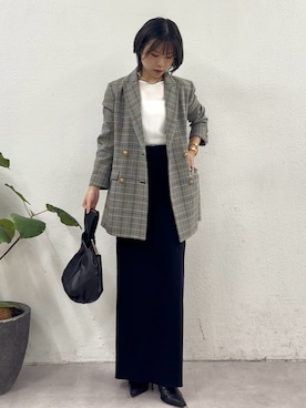 「アイテム（テーラードジャケット）」を使った、SERIさん（レディース・156cm）の秋コーディネート