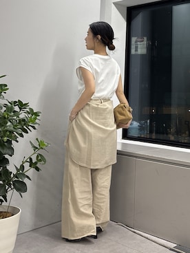 「GALLARDAGALANTE（ガリャルダガランテ）の【夏でも快適】シアーデニムパンツ（その他パンツ、ベージュ系）」を使った、SERIさん（レディース・156cm）の夏コーディネート