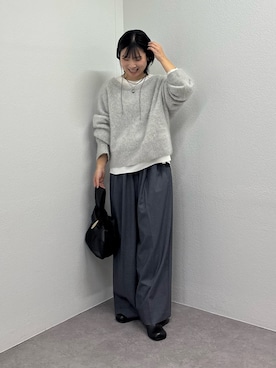 「GALLARDAGALANTE（ガリャルダガランテ）の【ジャケットやニットのインナーに最適！】バックスリットブラウスT（シャツ/ブラウス）」を使った、SERIさん（レディース・156cm）の秋コーディネート