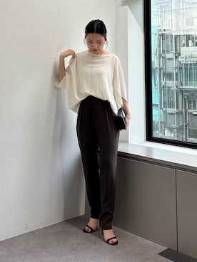 「GALLARDAGALANTE（ガリャルダガランテ）のライトジャージーテーパードパンツ（その他パンツ、ブラウン系）」を使った、SERIさん（レディース・156cm）の春コーディネート
