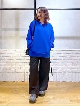 「PBLIM（ページボーイリム）のアイテム（Tシャツ/カットソー）」を使った、Chisaさん（レディース・154cm）の秋コーディネート