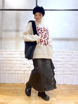 「ロゴニット」｜「アイテム（キャップ）」を使った、Chisaさん（レディース・154cm）の秋コーディネート