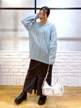 「ケーブルニット」｜「アイテム（アクセサリー）」を使った、Chisaさん（レディース・154cm）の冬コーディネート