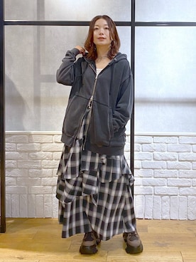 「アイテム（パーカー）」を使った、Chisaさん（レディース・154cm・30代）の秋コーディネート