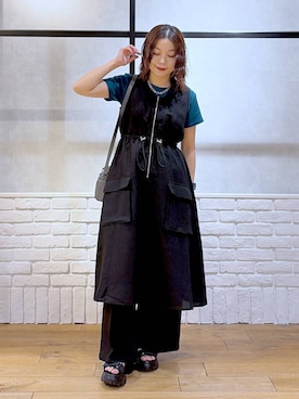 「PAGEBOY（ページボーイ）のアイテム（スラックス）」を使った、Chisaさん（レディース・154cm）の春コーディネート