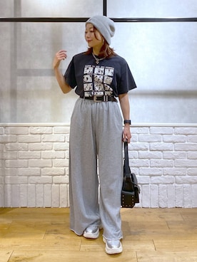 「アイテム（スウェットパンツ）」を使った、Chisaさん（レディース・154cm・40代）の夏コーディネート