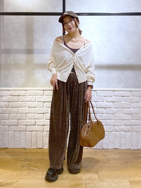 「アイテム（キャミソール）」を使った、Chisaさん（レディース・154cm・40代）の秋コーディネート