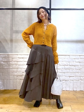 「ティアードスカート」｜「アイテム（ハンチング/ベレー帽）」を使った、Chisaさん（レディース・154cm）の秋コーディネート