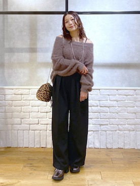 「アイテム（アクセサリー、グレー系）」を使った、Chisaさん（レディース・154cm）の秋コーディネート