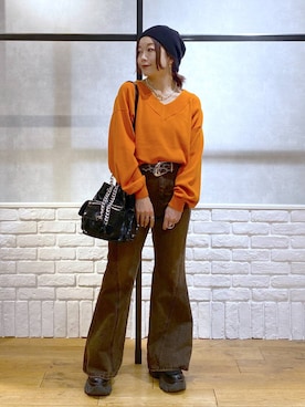 「PAGEBOY（ページボーイ）の【選べる着丈/前後2WAY/マシンウォッシャブル】マルチWAYネックプルオーバー/ニット（ニット/セーター）」を使った、Chisaさん（レディース・154cm）の秋コーディネート