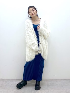 「PAGEBOY（ページボーイ）のモンスターフェザーカーディガン（カーディガン/ボレロ）」を使った、Chisaさん（レディース・154cm）の秋コーディネート