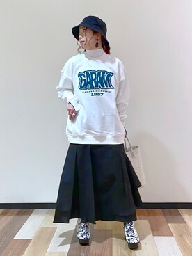 「PBLIM（ページボーイリム）のPAGEBOYLIM/ロゴ刺繍バケットハット2（ハット）」を使った、Chisaさん（レディース・154cm）の冬コーディネート