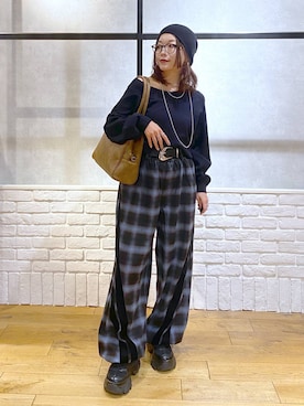 「PAGEBOY（ページボーイ）の【選べる着丈/前後2WAY/マシンウォッシャブル】マルチWAYネックプルオーバー/ニット（ニット/セーター）」を使った、Chisaさん（レディース・154cm）の秋コーディネート