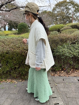 「シルバーシューズ」｜「アイテム（その他）」を使った、ｅｒａさん（レディース・158cm）の春コーディネート