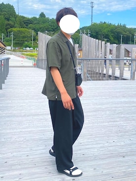 「BASQUE magenta（バスクマゼンタ）のアイテム（パンツ）」を使った、nyさん（メンズ・177cm）の夏コーディネート