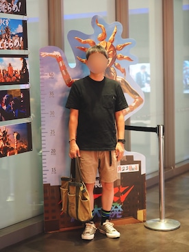 「アイテム（スニーカー）」を使った、Fさん（メンズ・169cm・40代）の秋コーディネート