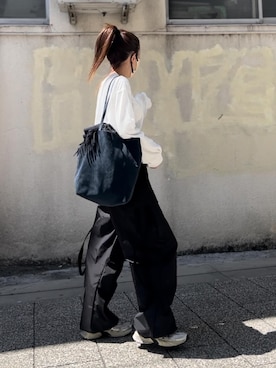 「アイテム（カーゴパンツ）」を使った、おまゆさん（レディース・154cm）の春コーディネート