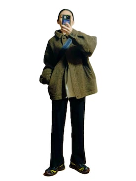 「アイテム（メッセンジャーバッグ）」を使った、鈴木すうこさん（レディース・154cm）の冬コーディネート