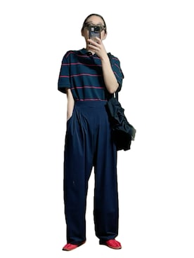 「アイテム（スリッポン）」を使った、鈴木すうこさん（レディース・154cm）の夏コーディネート