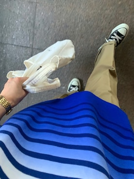 「MARC JACOBS（マークジェイコブス）のアイテム（トートバッグ）」を使った、鈴木すうこさん（レディース・154cm）の秋コーディネート