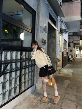 「アイテム（スリッポン）」を使った、Dさん（レディース・155cm）の秋コーディネート