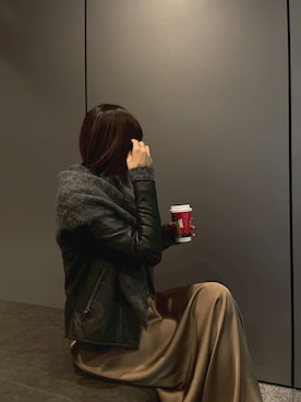 「r.（アールドット）のアイテム」を使った、runさん（レディース・165cm）の冬コーディネート