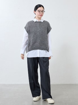 「IENA（イエナ）のシルクモヘヤミックスノースリーブ（ニット/セーター、グレー系）」を使った、sasakiさん（レディース・167cm）の秋コーディネート