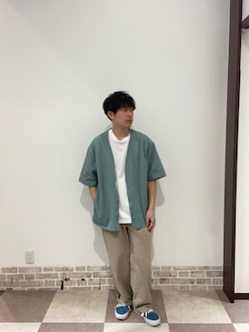 「アイテム（カーディガン/ボレロ）」を使った、ひりゅうさん（メンズ・167cm）の春コーディネート