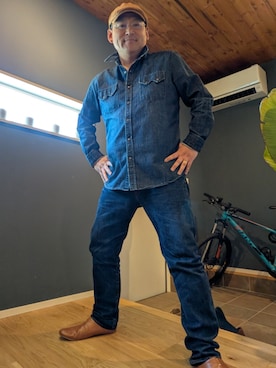 「CA4LA（カシラ）のアイテム（帽子）」を使った、粕さん（メンズ・174cm）の春コーディネート