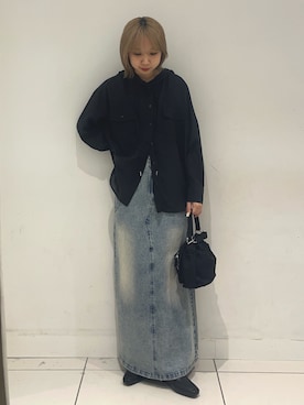 「SENSE OF PLACE by URBAN RESEARCH(センスオブプレイスバイアーバンリサーチ)のシアーフーディシャツ(シャツ/ブラウス、ブラック系)」を使った、kokoroさん(レディース・161cm)の春コーディネート