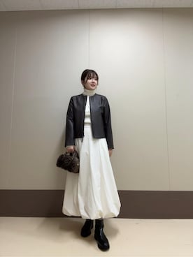 「UNTITLED（アンタイトル）の【着丈短め/柔らかな質感】ラムレザージャケット（ライダースジャケット、ブラウン系）」を使った、Atsumiさん（レディース・158cm）の秋コーディネート