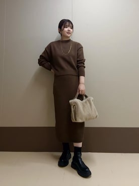 「UNTITLED（アンタイトル）の【セットアップ可/ゆったり】ウール混ラメニット（ニット/セーター、ブラウン系）」を使った、Atsumiさん（レディース・158cm）の秋コーディネート