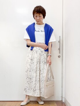 「SHOO・LA・RUE（シューラルー）の【洗濯機可/ひんやり/UV】さらっとしたタッチが心地よい ショート丈 Vネックカーディガン（カーディガン/ボレロ、ブルー系）」を使った、みぃさん（レディース・159cm）の春コーディネート