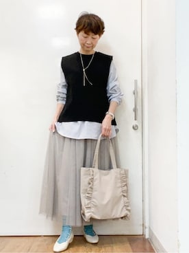 「SHOO・LA・RUE（シューラルー）の【洗濯機可】セレモニーからデイリーまで ふんわり軽やか チュールギャザースカート（スカート、ベージュ系）」を使った、みぃさん（レディース・159cm）の冬コーディネート