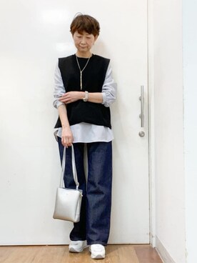 「SHOO・LA・RUE（シューラルー）の【SHOO・LA・RUE DENIM/SS-LL】程よい厚みの ストレートデニムパンツ（10.5オンス）（デニムパンツ、ブルー系）」を使った、みぃさん（レディース・159cm）の冬コーディネート