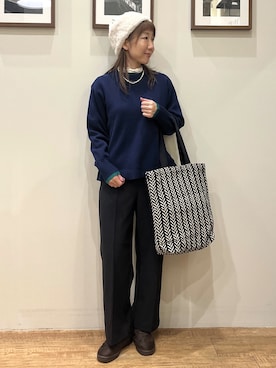 「SHOO・LA・RUE（シューラルー）の【洗濯機可/S-LL】配色がアクセント スウェットライクニット（ニット/セーター、ブルー系）」を使った、まつみさん（レディース・162cm）の秋コーディネート