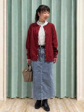 「SHOO・LA・RUE（シューラルー）の【セットアップ可/洗濯機可】軽やかに羽織れる スポンディッシュ ニットカーディガン（カーディガン/ボレロ、レッド系）」を使った、まつみさん（レディース・162cm）の秋コーディネート