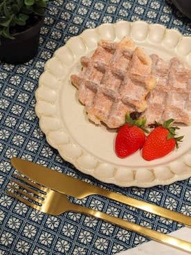 「アイテム（食器）」を使った、シモさん（メンズ・174cm）の春コーディネート