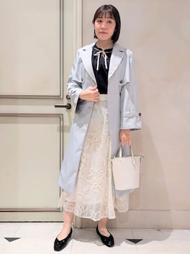 「アイテム（トレンチコート、ブルー系）」を使った、あみぴーさん（レディース・170cm）の春コーディネート