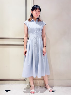 「couture brooch（クチュールブローチ）の【洗える】サッカー シャツワンピース（ワンピース、ブルー系）」を使った、あみぴーさん（レディース・170cm）の夏コーディネート