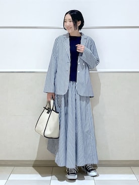 「esche（エッシュ）のアイテム」を使った、erikoさん（レディース・165cm）の春コーディネート