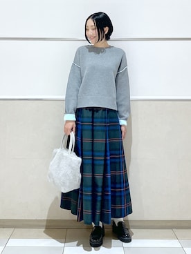 「Dessin（デッサン）の【2WAY/洗濯機OK/XS-L】配色リバーシブル コットンジャカード クルーネックニット（Tシャツ/カットソー、グレー系）」を使った、erikoさん（レディース・165cm）の秋コーディネート