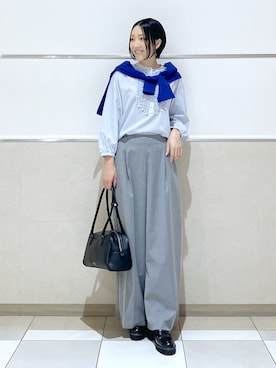 「Dessin（デッサン）の【洗える/7色展開/XS-L】フロントフリルブラウス（シャツ/ブラウス、ブルー系）」を使った、erikoさん（レディース・165cm）の秋コーディネート