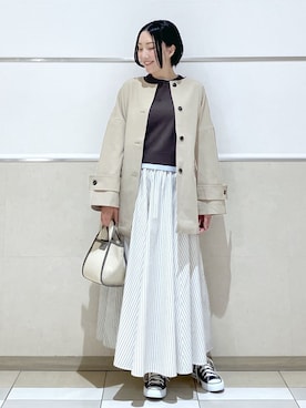 「アイテム（ノーカラーコート）」を使った、erikoさん（レディース・165cm）の春コーディネート
