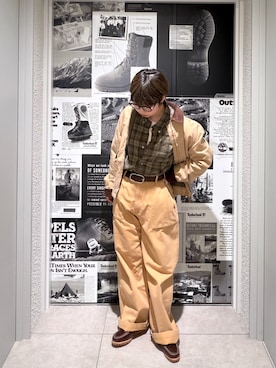 「Timberland（ティンバーランド）のアイテム（ジャケット/アウター、ベージュ系）」を使った、linさん（レディース・160cm）の夏コーディネート