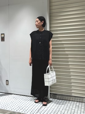 「NANO universe（ナノユニバース）のアイテム（シャツ/ブラウス）」を使った、nanoyanagidaさん（レディース・169cm）の夏コーディネート